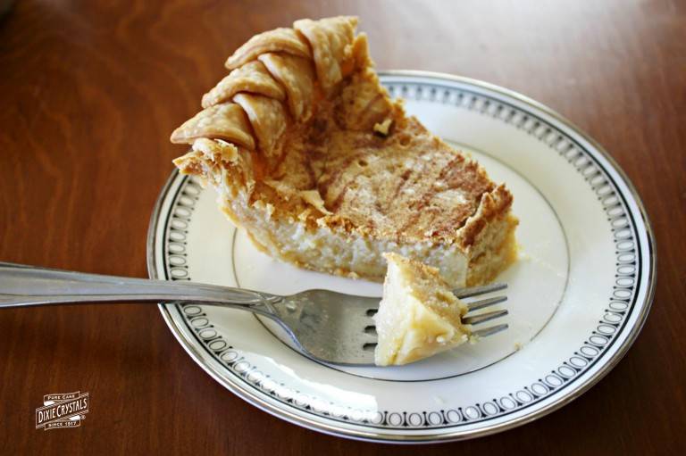 Cinnamon-Swirl-Buttermilk-Pie-dixie-768x511.jpg