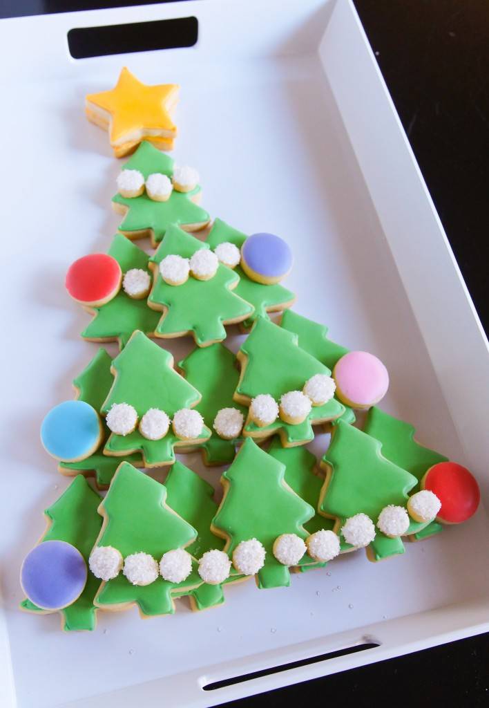 christmas-tree-cookie-platter-set-3-708x1024.jpg