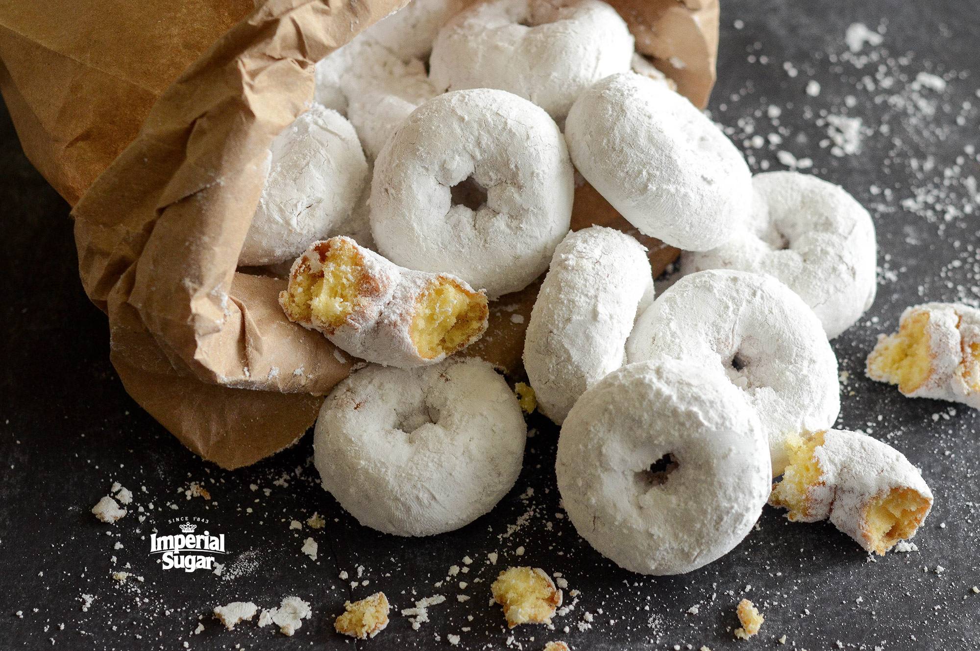 Mini Powdered Sugar Doughnuts | Dixie Crystals
