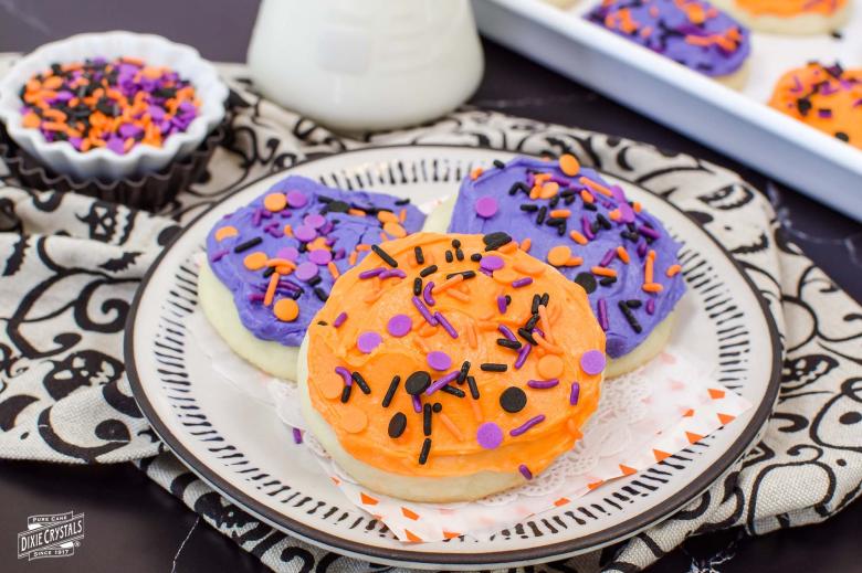 Frosted Halloween Sugar Cookies Dixie