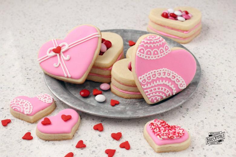 Heart Shaped Cookie Boxes dixie