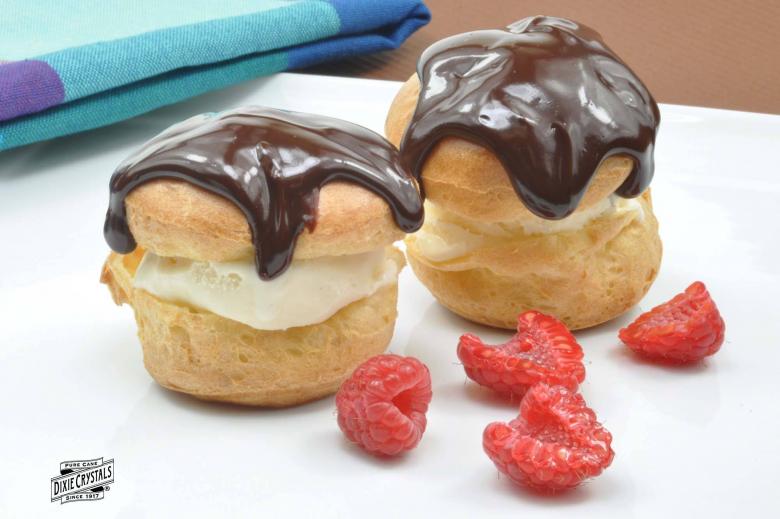 Profiteroles with Peppermint Ice Cream and Chocolate Sauce