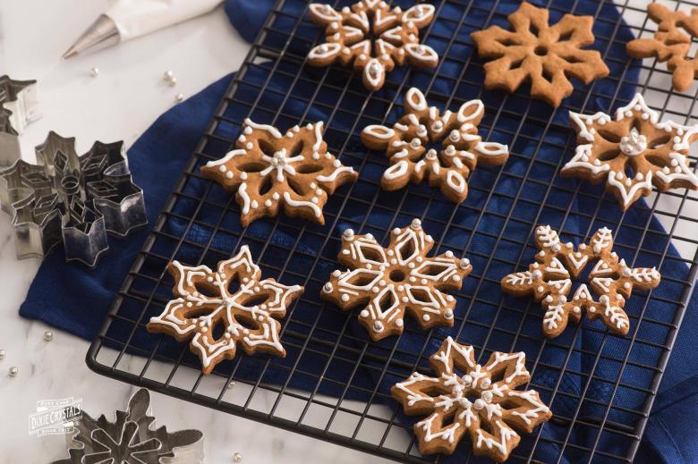 Biscoff Style Speculoos Ornament Cookies 