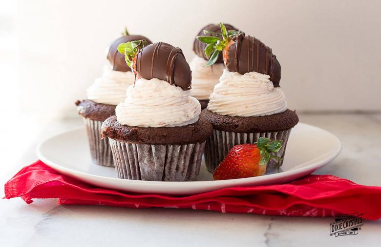 Chocolate Dipped Strawberry Cupcakes