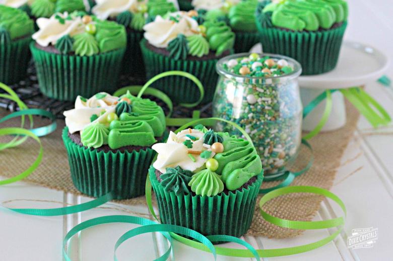 St. Patrick’s Day Irish Cream Chocolate Cupcakes