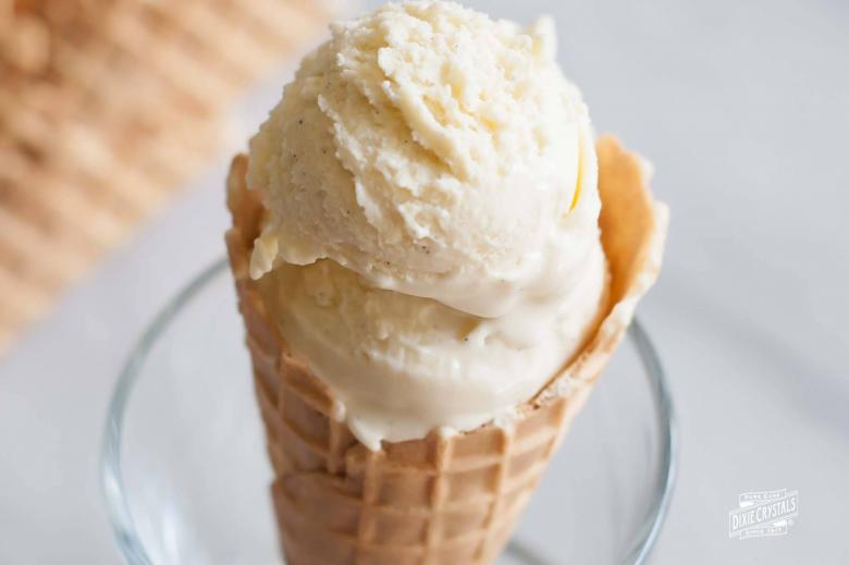 vanilla bean frozen custard dixie