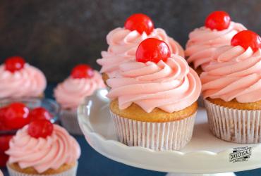 Maraschino Cherry Cupcakes dixie