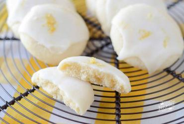 Meltaway Lemon Cookies