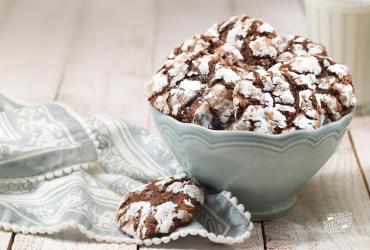Mocha Chocolate Crackle Cookies dixie