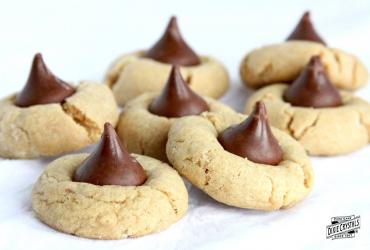 Peanut Butter Blossom Cookies dixie