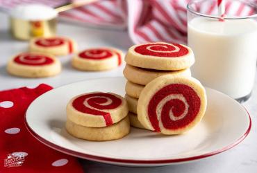 Red Velvet Pinwheel Cookies Dixie 