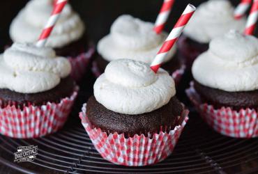 Root Beer Whipped Cream Icing