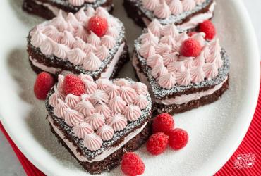 Chocolate Cake Hearts with Raspberry Frosting dixie
