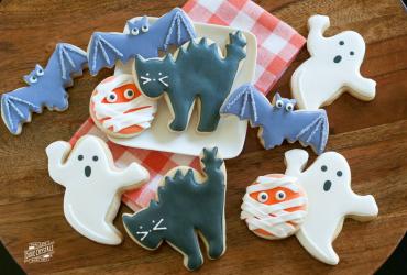 Halloween Cutout Sugar Cookies dixie