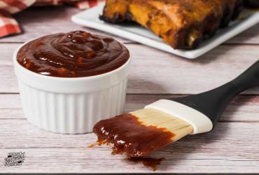 Sweet and Smoky Barbecue Sauce dixie